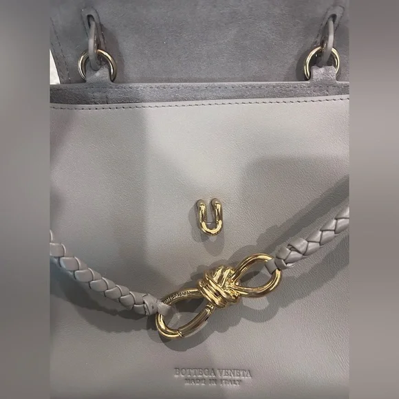 Ciao Ciao - Gray Leather Top-Handle Bag with Braided Accent - Size SMALL - Picture 3 of 10